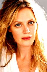 Elizabeth Stanley profile picture