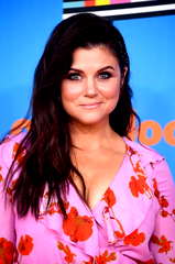 Tiffani Thiessen profile picture