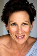 Alison Bruce