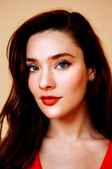 Eva Bourne profile picture
