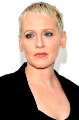 Lori Petty profile picture