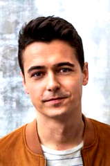 Tanner Zipchen profile picture