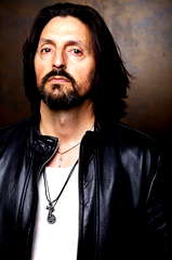Thom Rivera profile picture