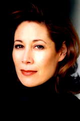 Julie Khaner profile picture