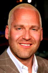 Matthew Robert Kelly profile picture