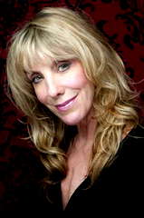 Ellen-Ray Hennessy profile picture