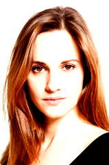 Ruth Bradley profile picture