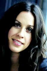Alanis Morissette profile picture