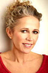 Lucy Benjamin profile picture