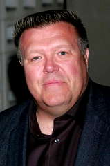 Joel McKinnon Miller profile picture