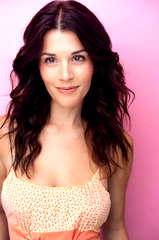 Sarah Bonrepaux profile picture