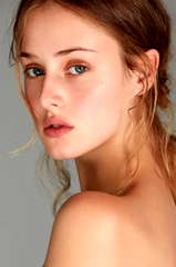 Anna van Patten profile picture
