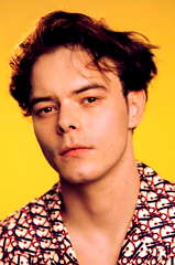 Charlie Heaton profile picture