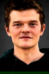 Robert Aramayo profile picture