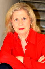 Lucia Batassa profile picture