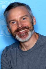 Roger Craig Smith profile picture