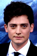 Aneurin Barnard profile picture