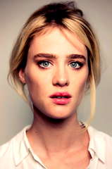 Mackenzie Davis profile picture