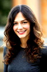 Lora Hristova profile picture