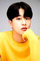 Kim Yoon-woo profile picture