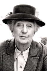 Joan Hickson profile picture