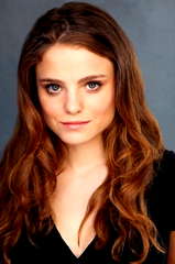Mia Vallet profile picture