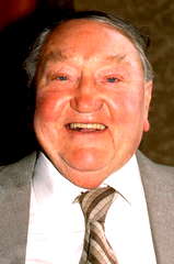 Arthur Mullard profile picture