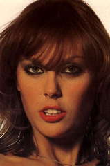 Linzi Drew profile picture