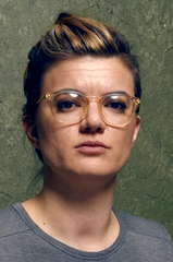 Leslye Headland profile picture