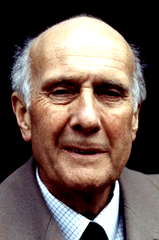 Geoffrey Chater profile picture