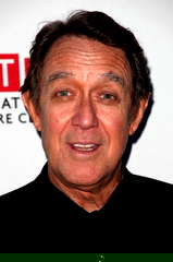 Larry Pine profile picture