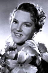 Leopoldine Konstantin profile picture