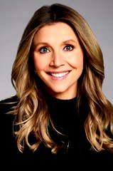 Sarah Chalke profile picture