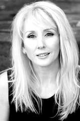 Suzie MacKenzie profile picture