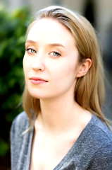 Lily Loveless profile picture