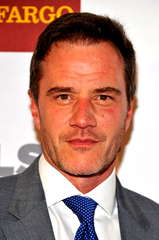 Tim DeKay profile picture