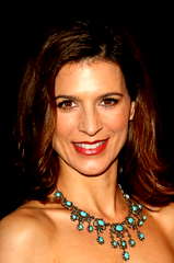 Perrey Reeves profile picture