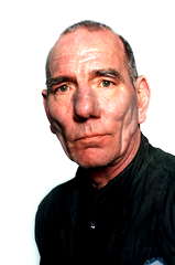 Pete Postlethwaite profile picture