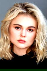 Emily Alyn Lind profile picture