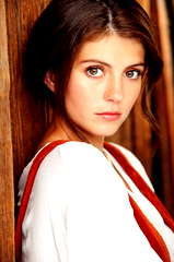 Emily Bader profile picture