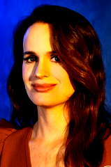Elizabeth Reaser profile picture