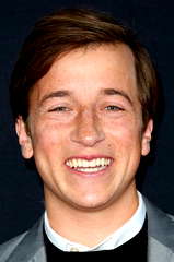 Skyler Gisondo profile picture