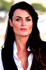 Lyne Renee profile picture