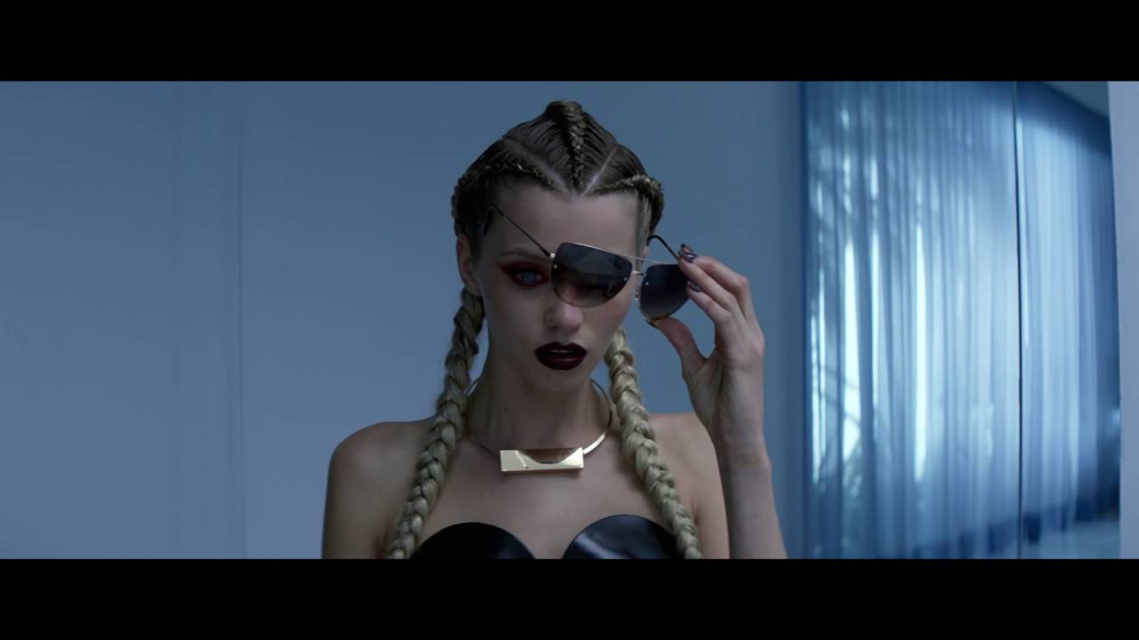 Poster for The Neon Demon