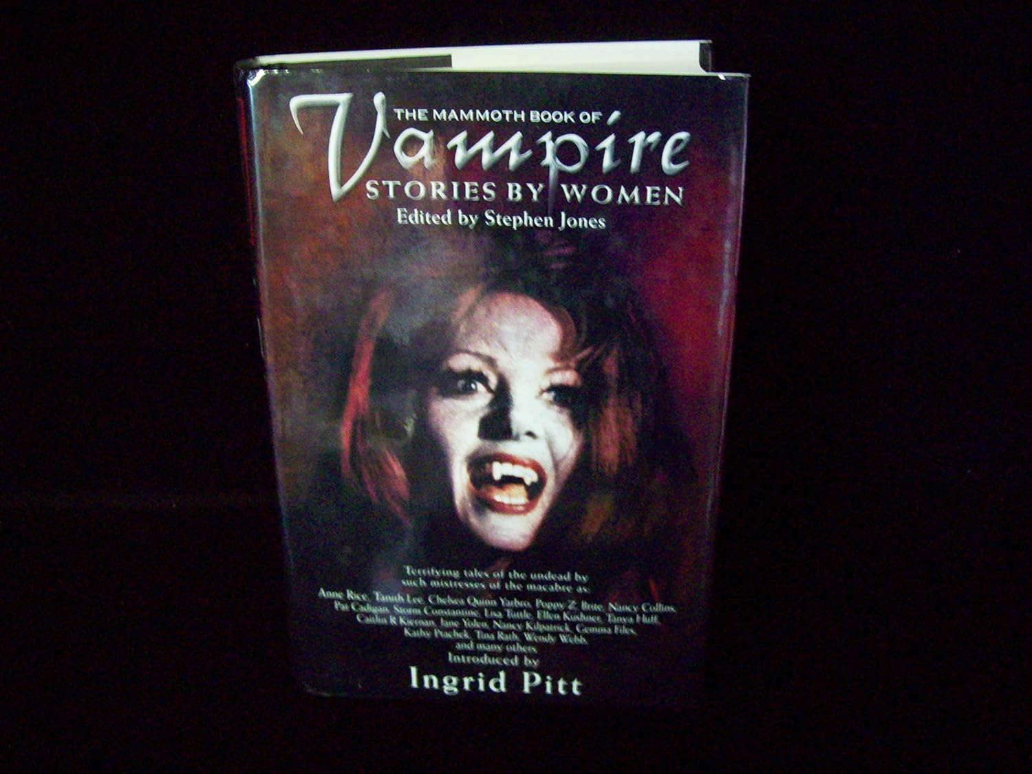 The Mammoth Book of Vampire Stories by Women poster
