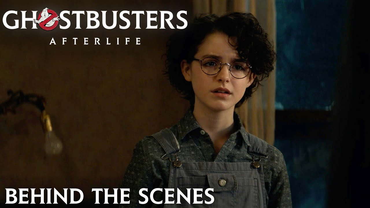 Behind The Scenes - Phoebe