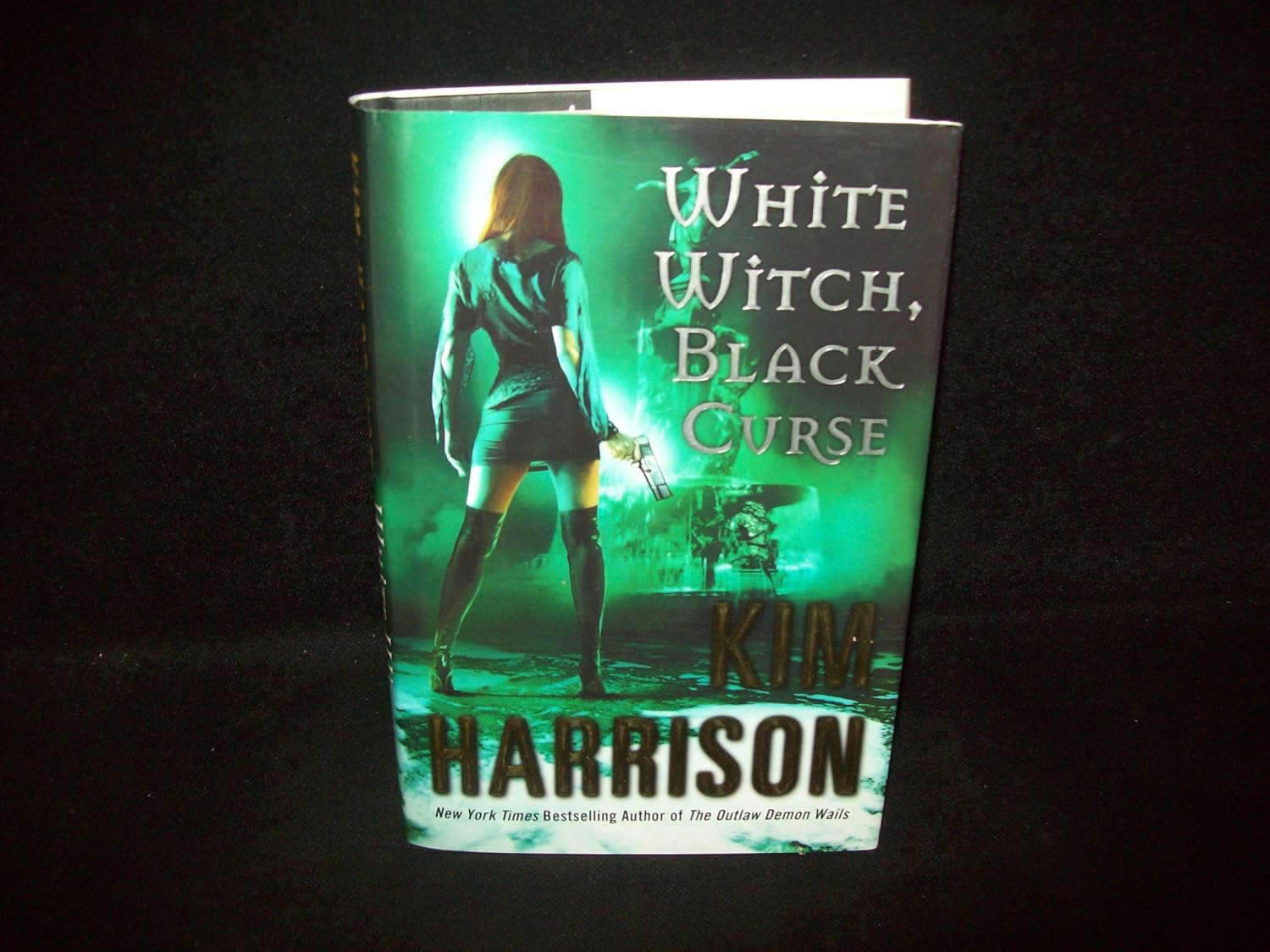 White Witch, Black Curse (The Hollows, Book 7) poster