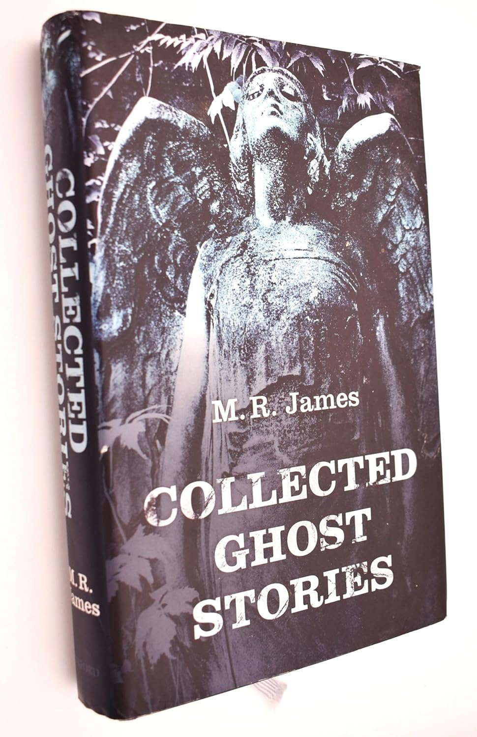 Collected Ghost Stories (Oxford World's Classics) poster
