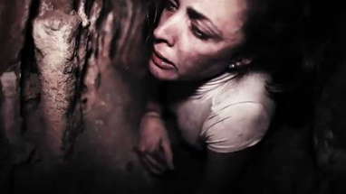 LA CUEVA - Trailer 03 [HD] poster