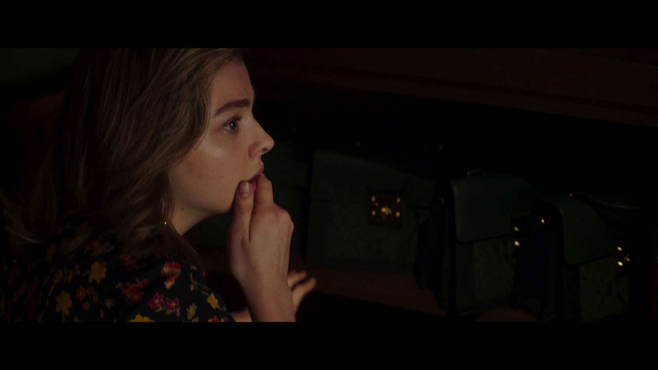 GRETA - "The Purses" Clip - In Theaters March 1st